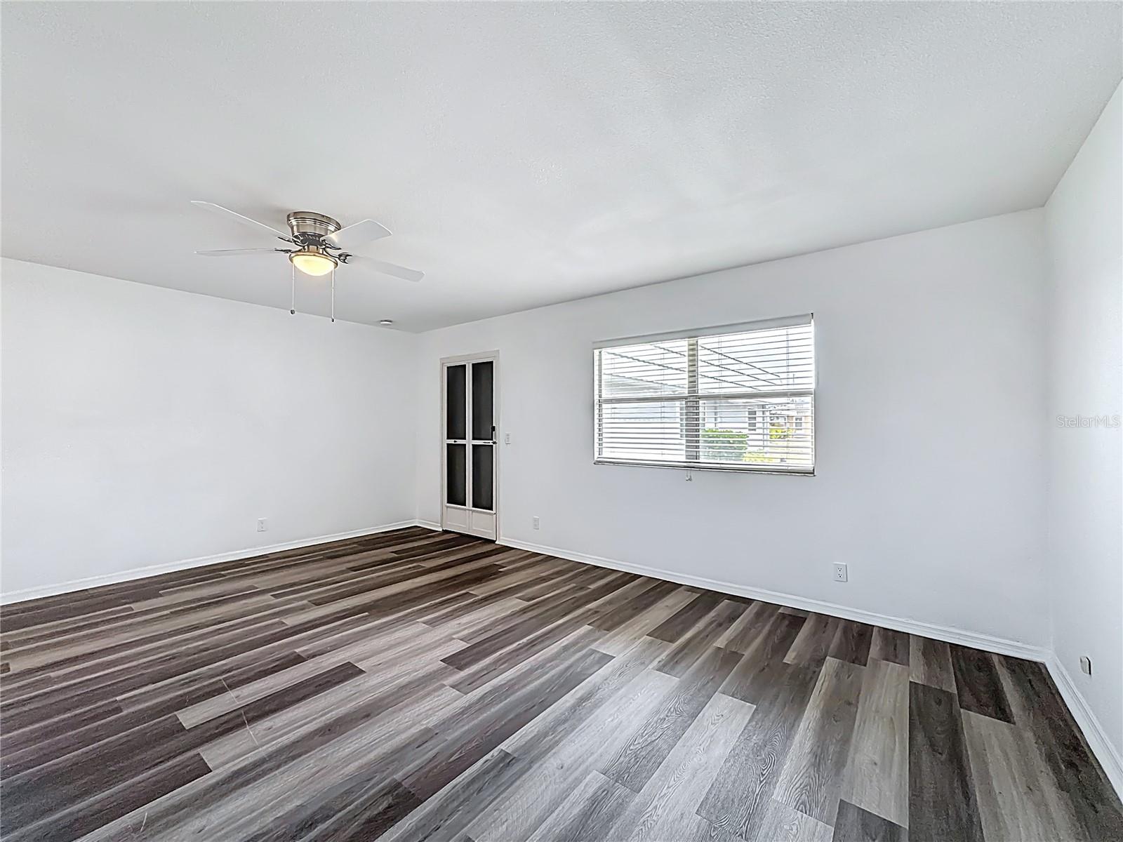 BEDFORD E CONDO - Residential