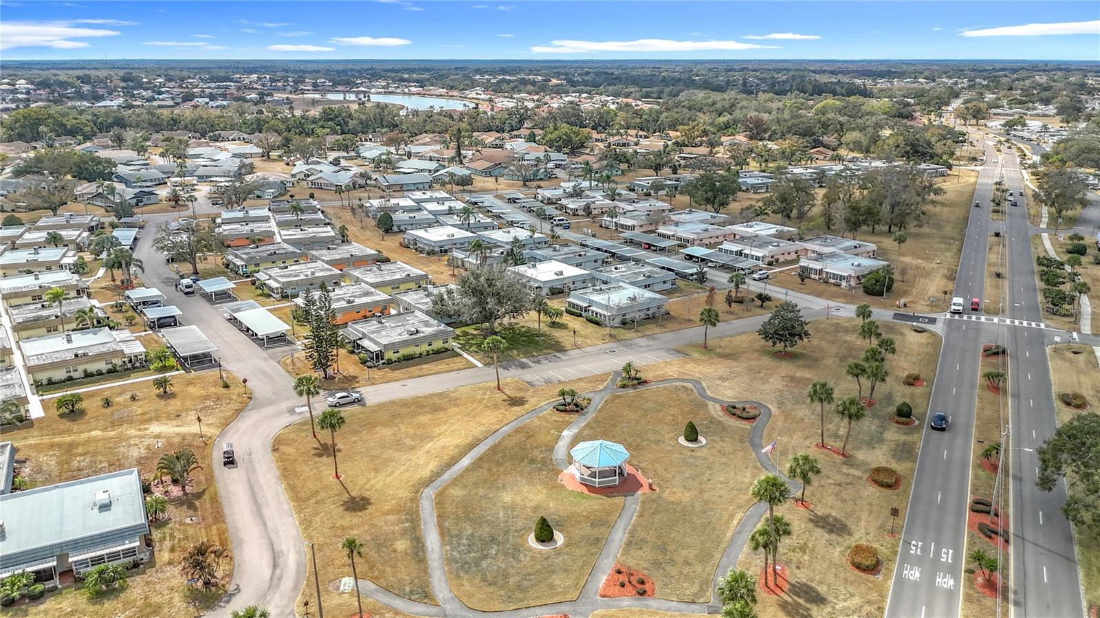 BEDFORD E CONDO - Residential