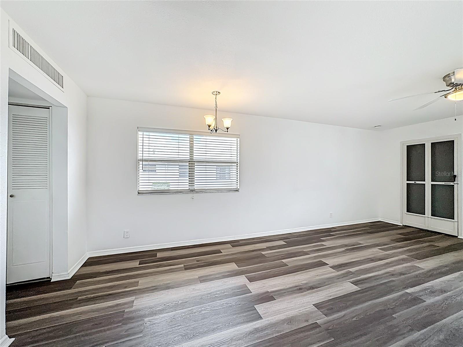 BEDFORD E CONDO - Residential