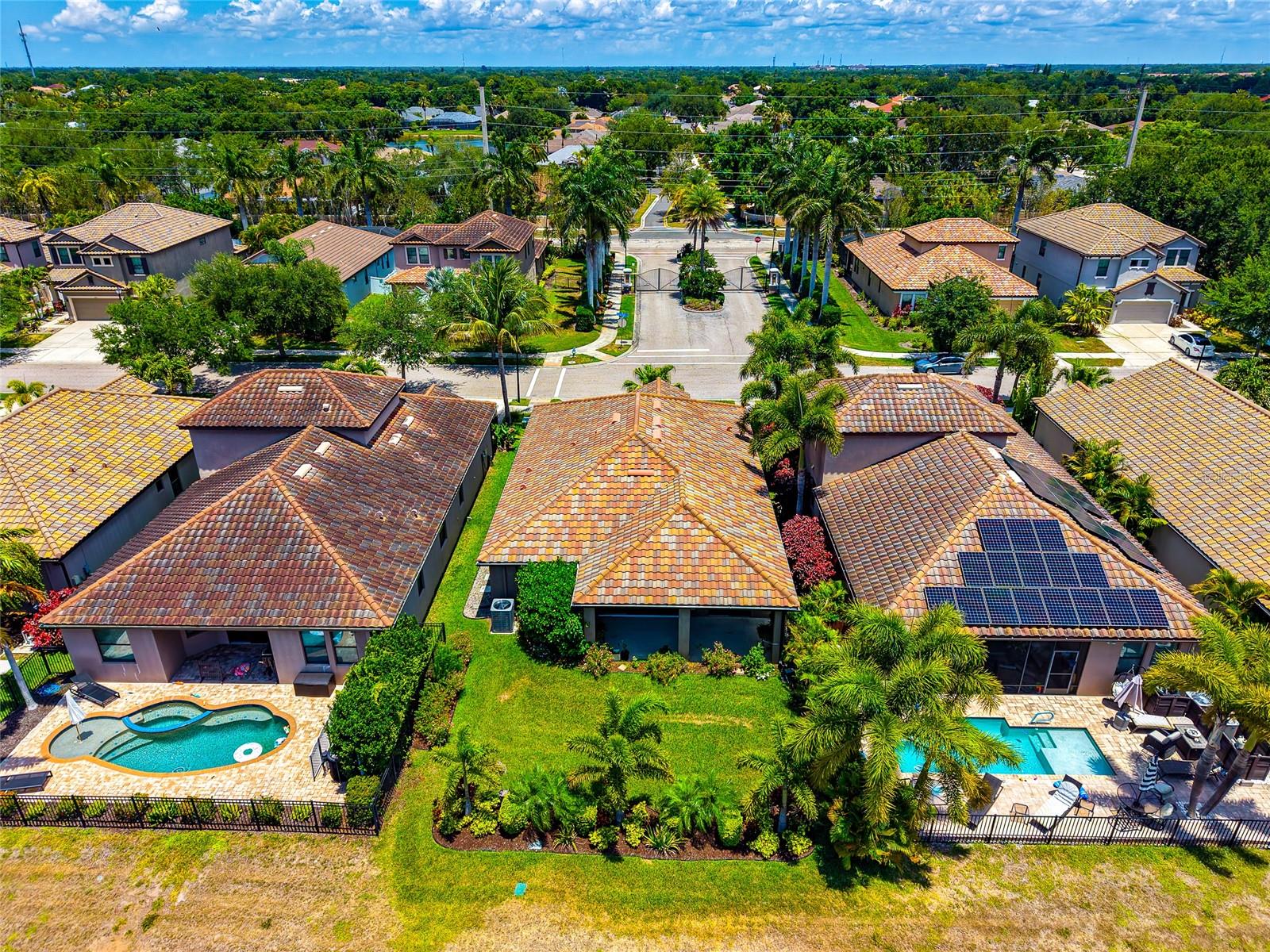 ASHTON PALMS - Residential