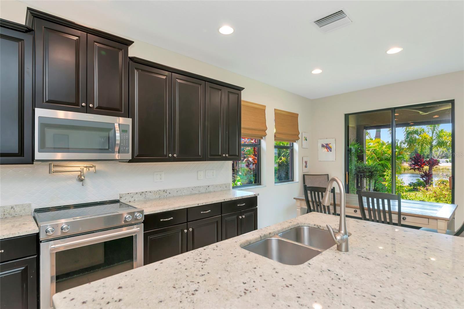 ASHTON PALMS - Residential
