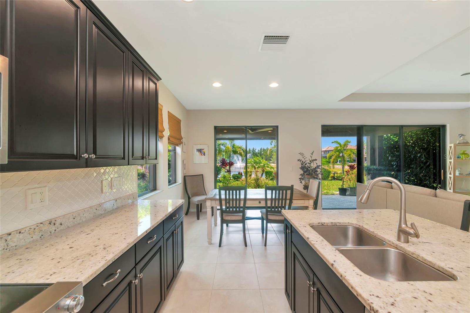 ASHTON PALMS - Residential