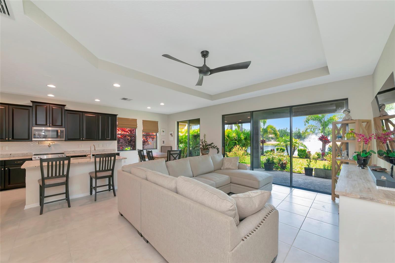 ASHTON PALMS - Residential