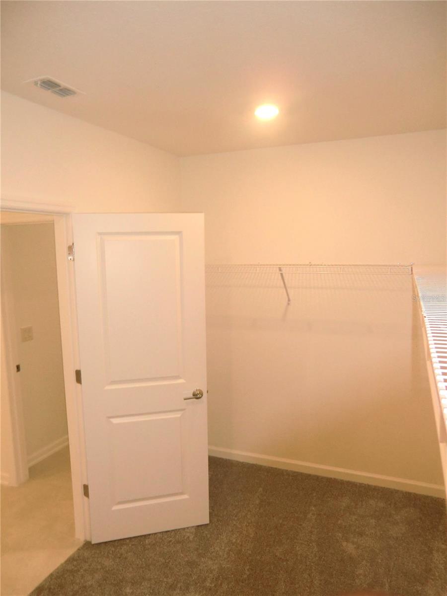 CASCADES PHASES 1A AND 1B PB 193 PG 37-52 BLK 52 L - Residential Lease