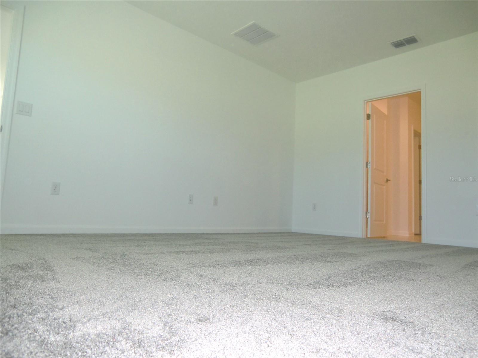 CASCADES PHASES 1A AND 1B PB 193 PG 37-52 BLK 52 L - Residential Lease