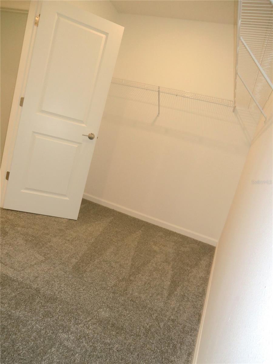 CASCADES PHASES 1A AND 1B PB 193 PG 37-52 BLK 52 L - Residential Lease