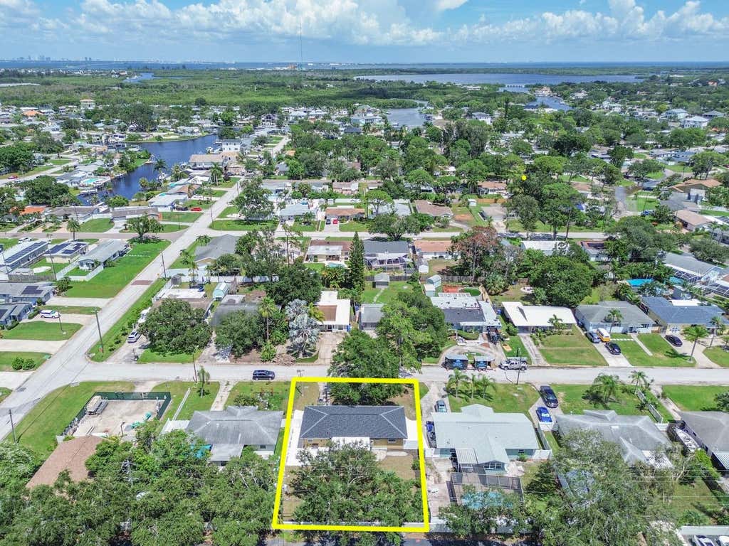 Photo of 9046 3rd Street N, St Petersburg, FL 33702 (MLS # TB8539368)