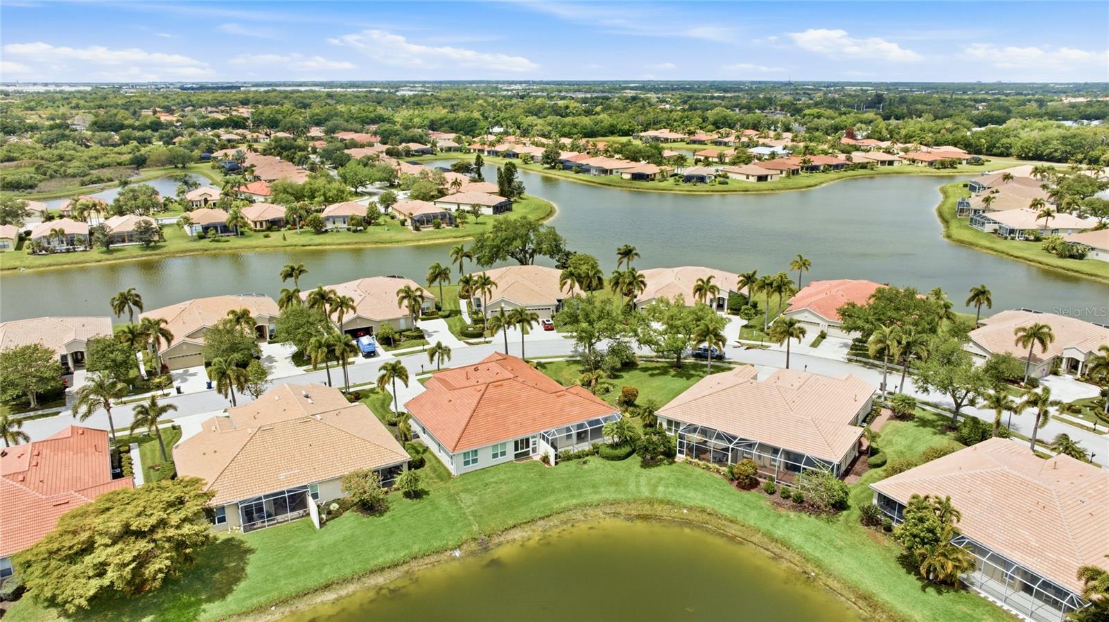 LAKERIDGE FALLS - Residential