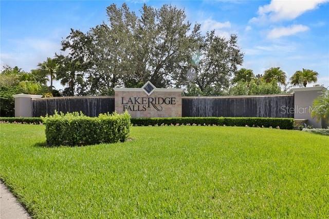 LAKERIDGE FALLS - Residential