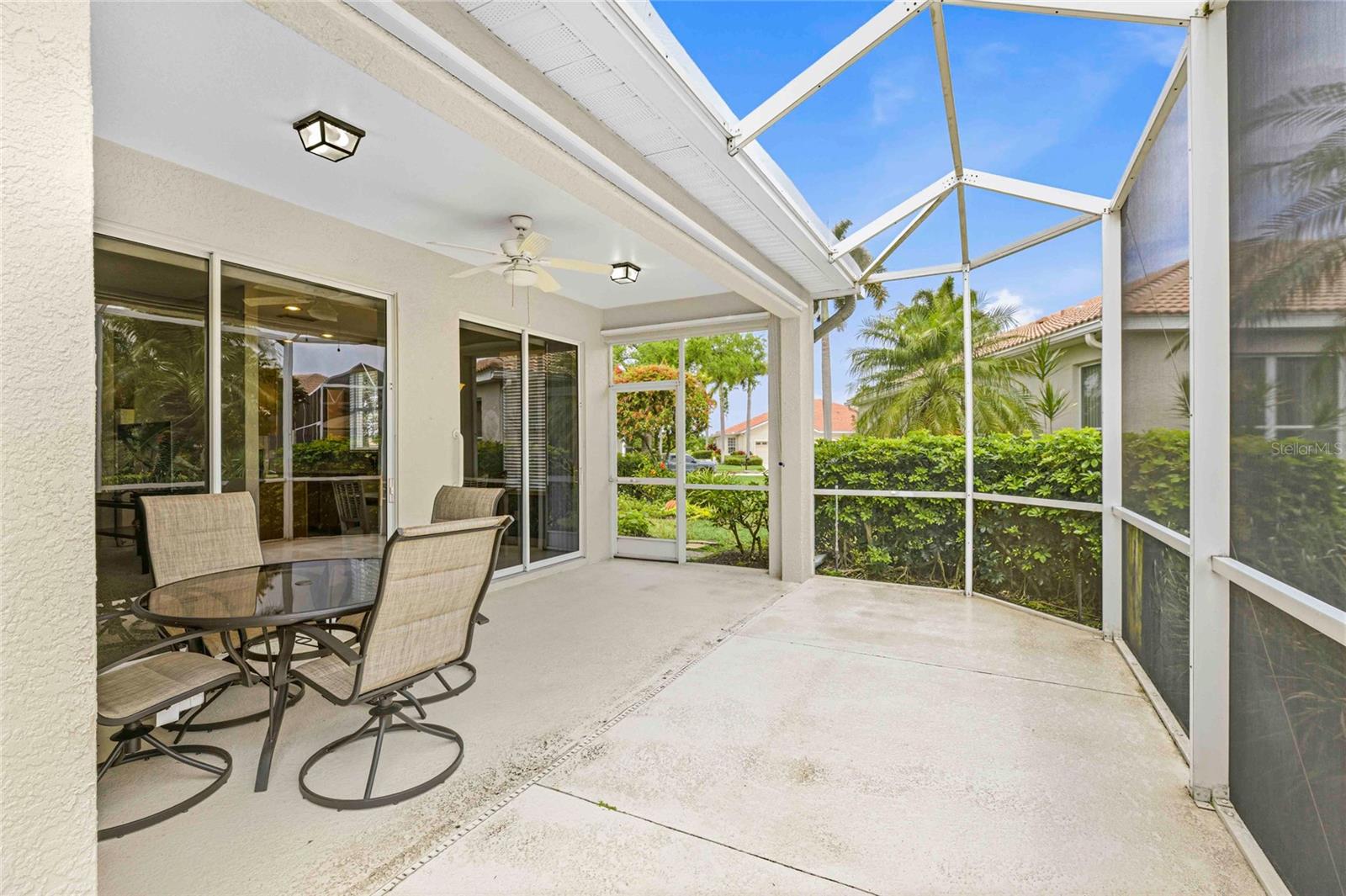 LAKERIDGE FALLS - Residential