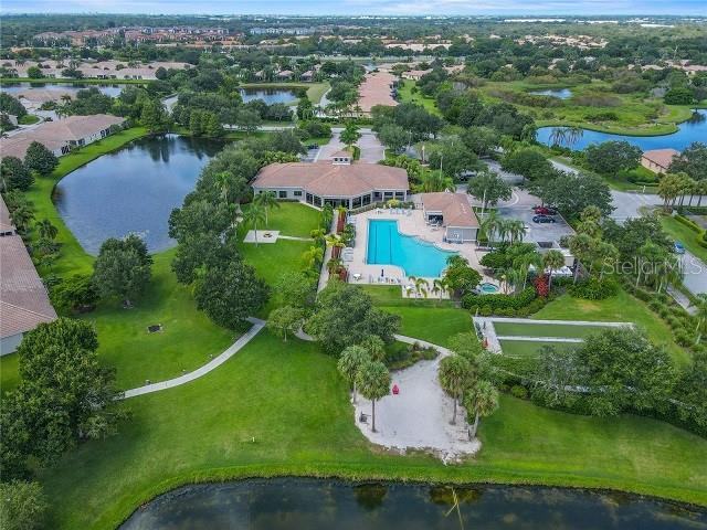 LAKERIDGE FALLS - Residential