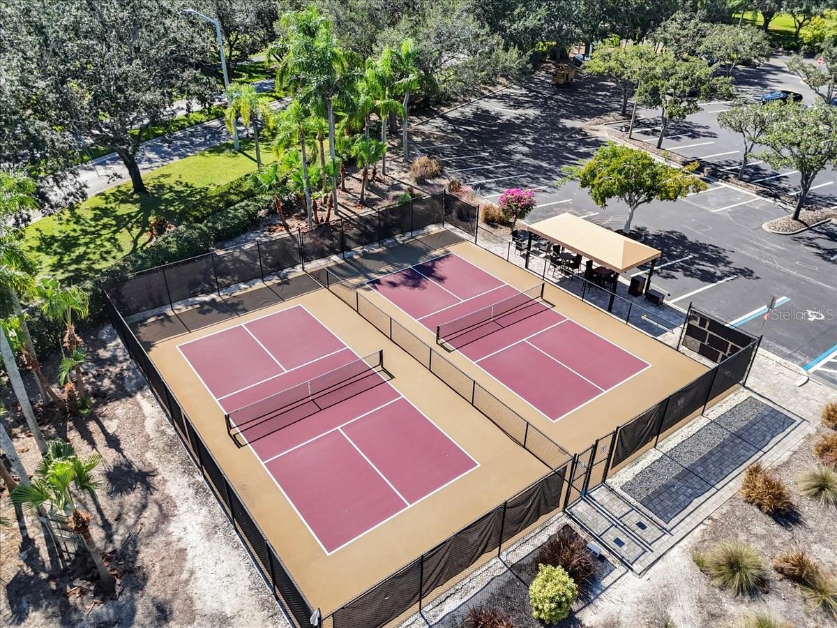 GOLFVIEW AT SUMMERWIND - Residential