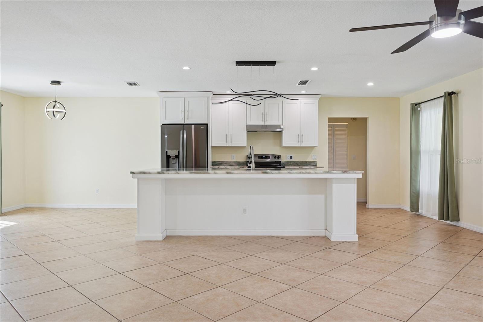 TURTLE LAKES - Residential Lease