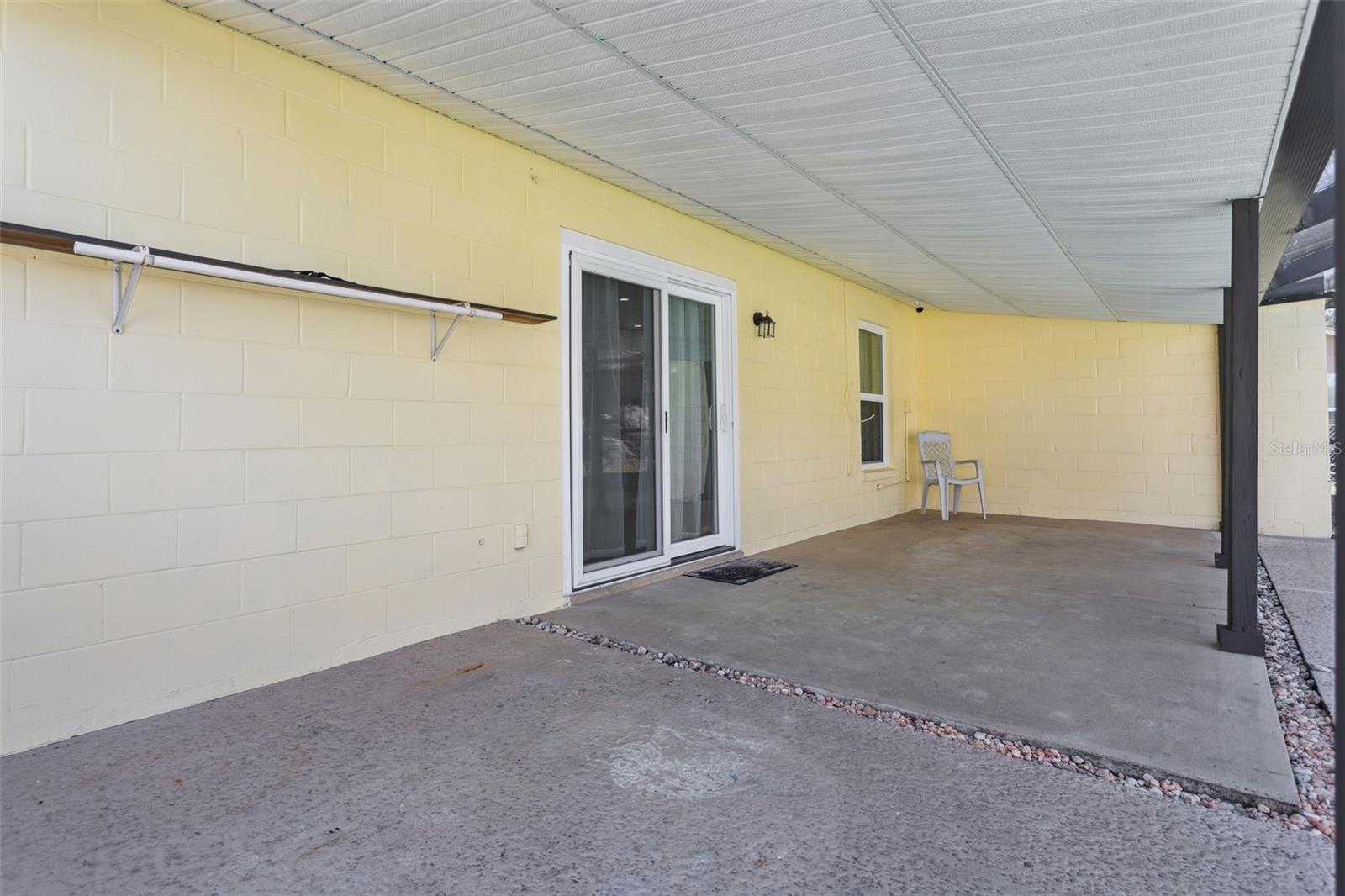 TURTLE LAKES - Residential Lease