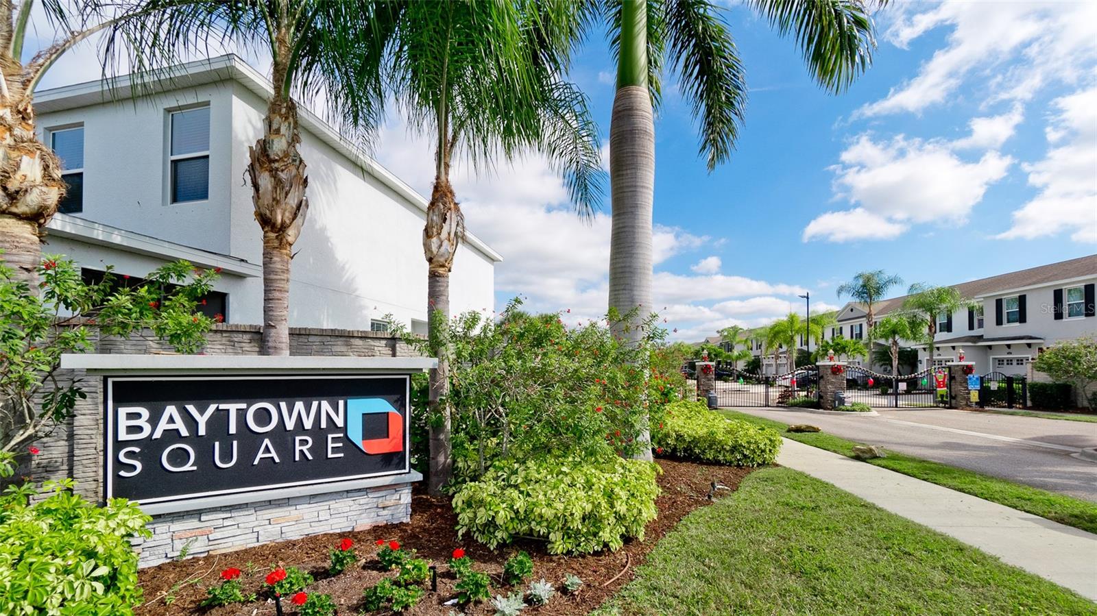 BAYTOWN SQUARE - Residential