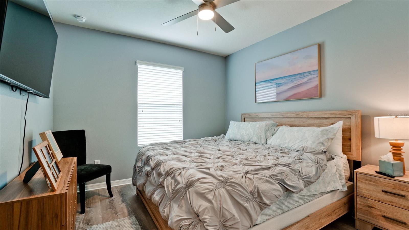 BAYTOWN SQUARE - Residential