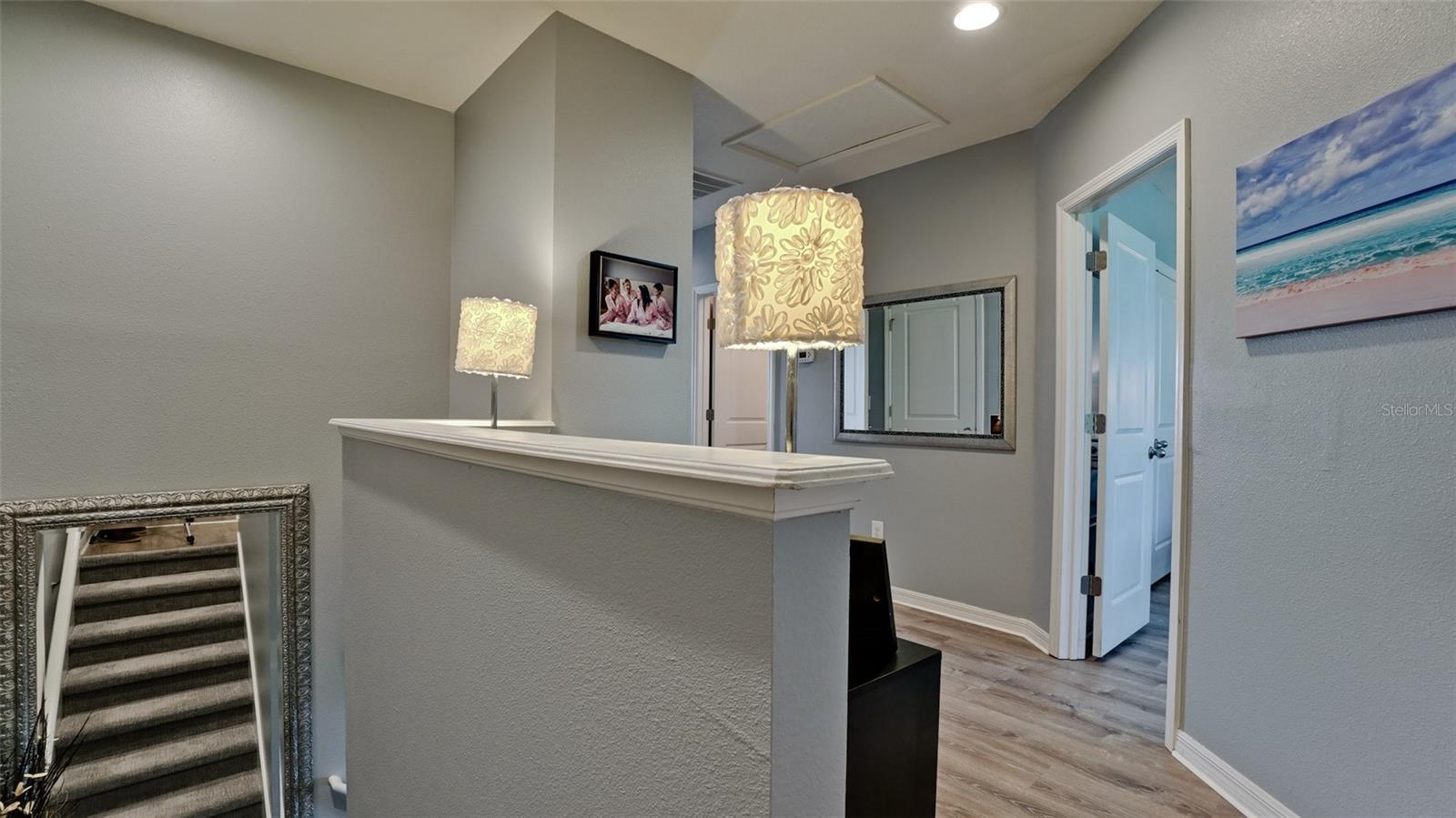 BAYTOWN SQUARE - Residential