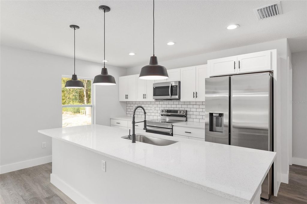 Photo of 13462 SW 106 Street, Dunnellon, FL 34432 (MLS # OM706245)