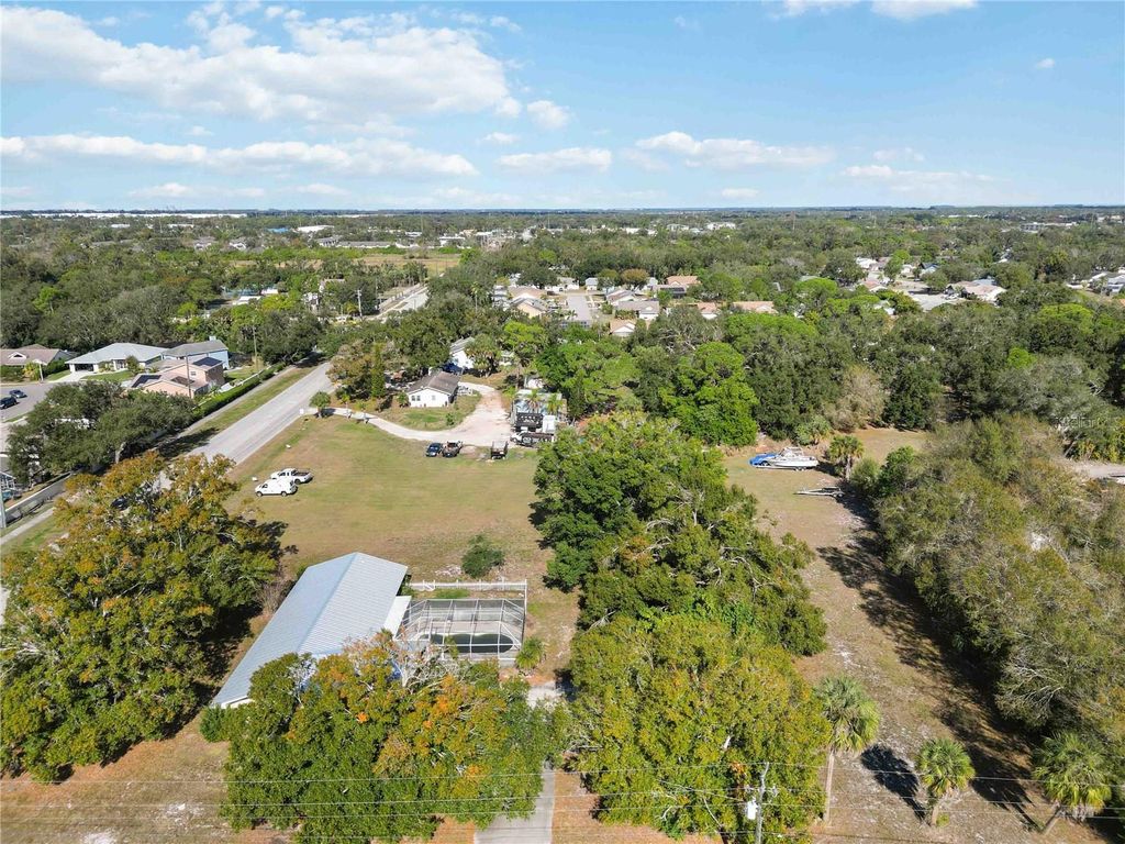 Photo of 5753 33rd Street E, Bradenton, FL 34203 (MLS # A4676098)