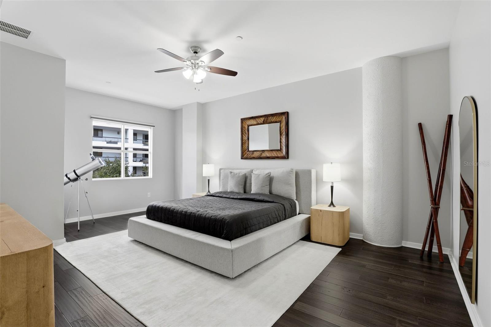 EOLA SOUTH - Residential