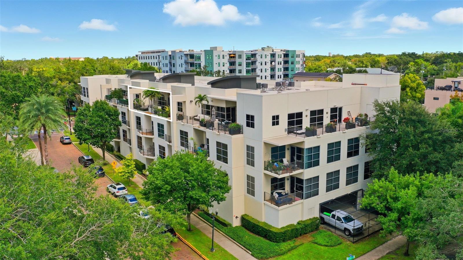 EOLA SOUTH - Residential