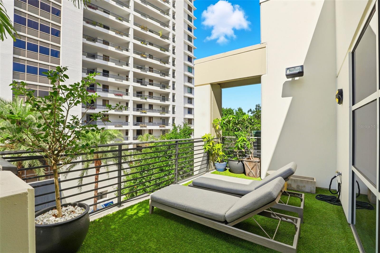 EOLA SOUTH - Residential
