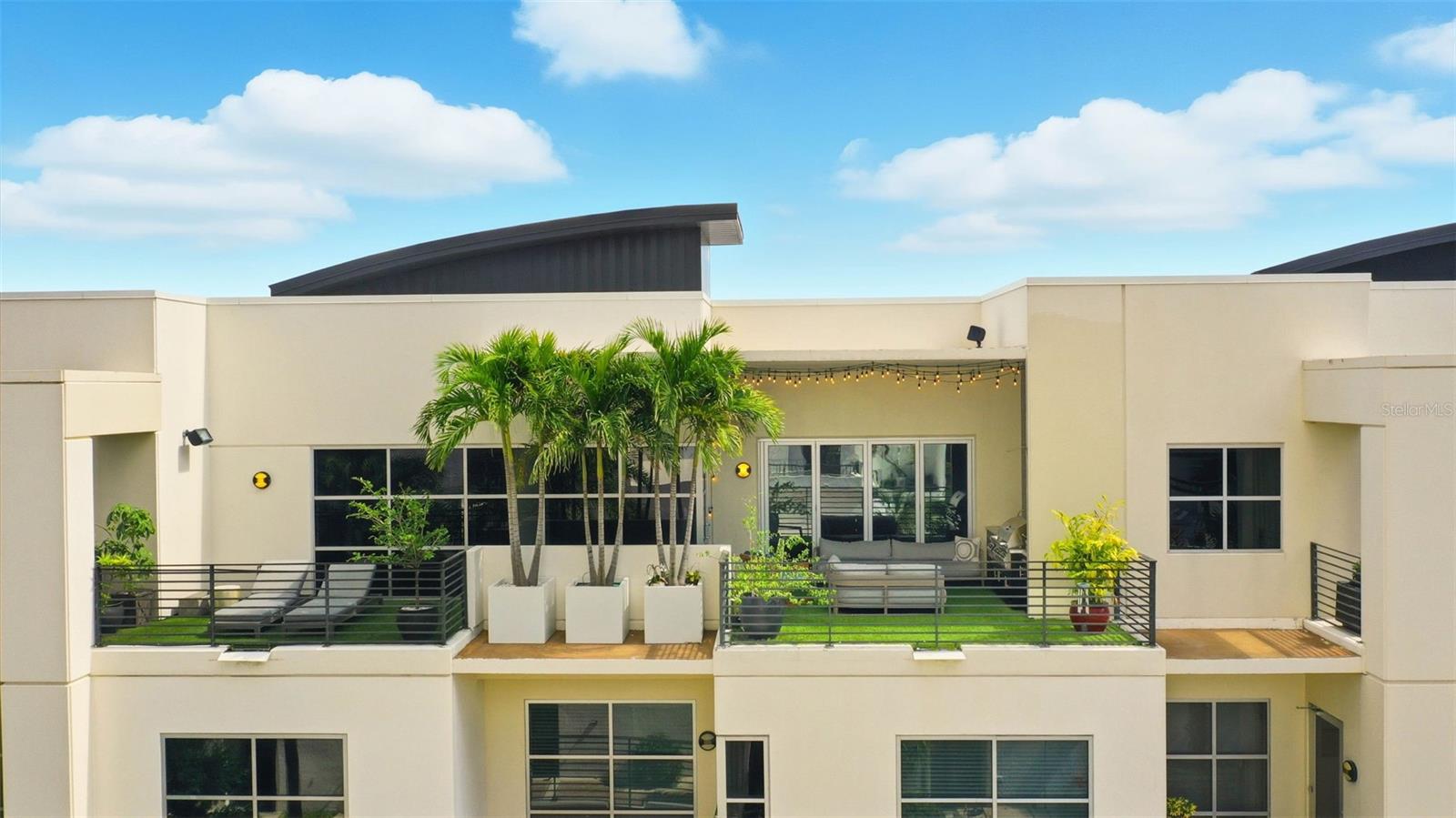 EOLA SOUTH - Residential