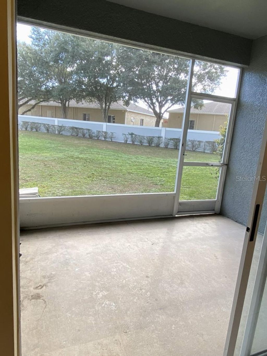 Photo of 12516 Kings Crossing Drive, Gibsonton, FL 33534 (MLS # TB8458014)