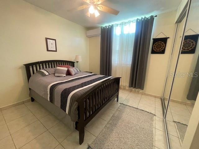 URB. LADERAS DE SAN JUAN. BARRIO CAIMITO, SAN JUAN - Residential