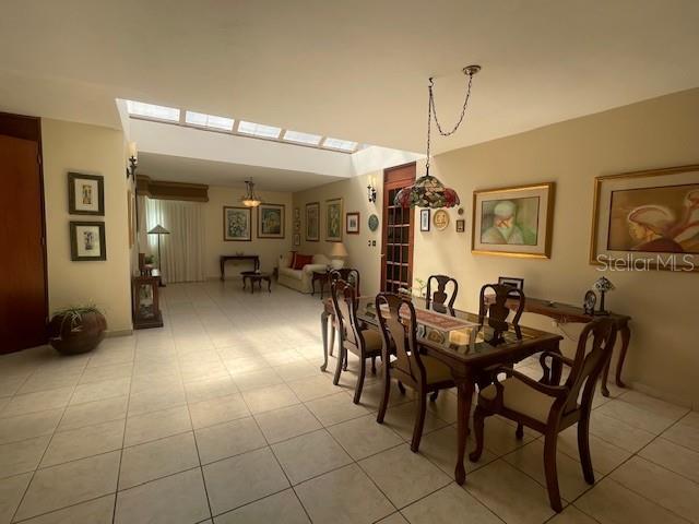 URB. LADERAS DE SAN JUAN. BARRIO CAIMITO, SAN JUAN - Residential