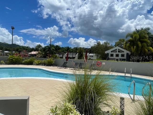 URB. LADERAS DE SAN JUAN. BARRIO CAIMITO, SAN JUAN - Residential