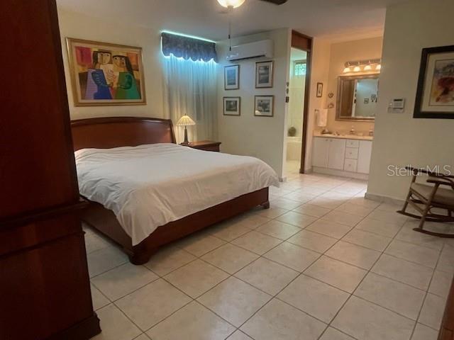 URB. LADERAS DE SAN JUAN. BARRIO CAIMITO, SAN JUAN - Residential