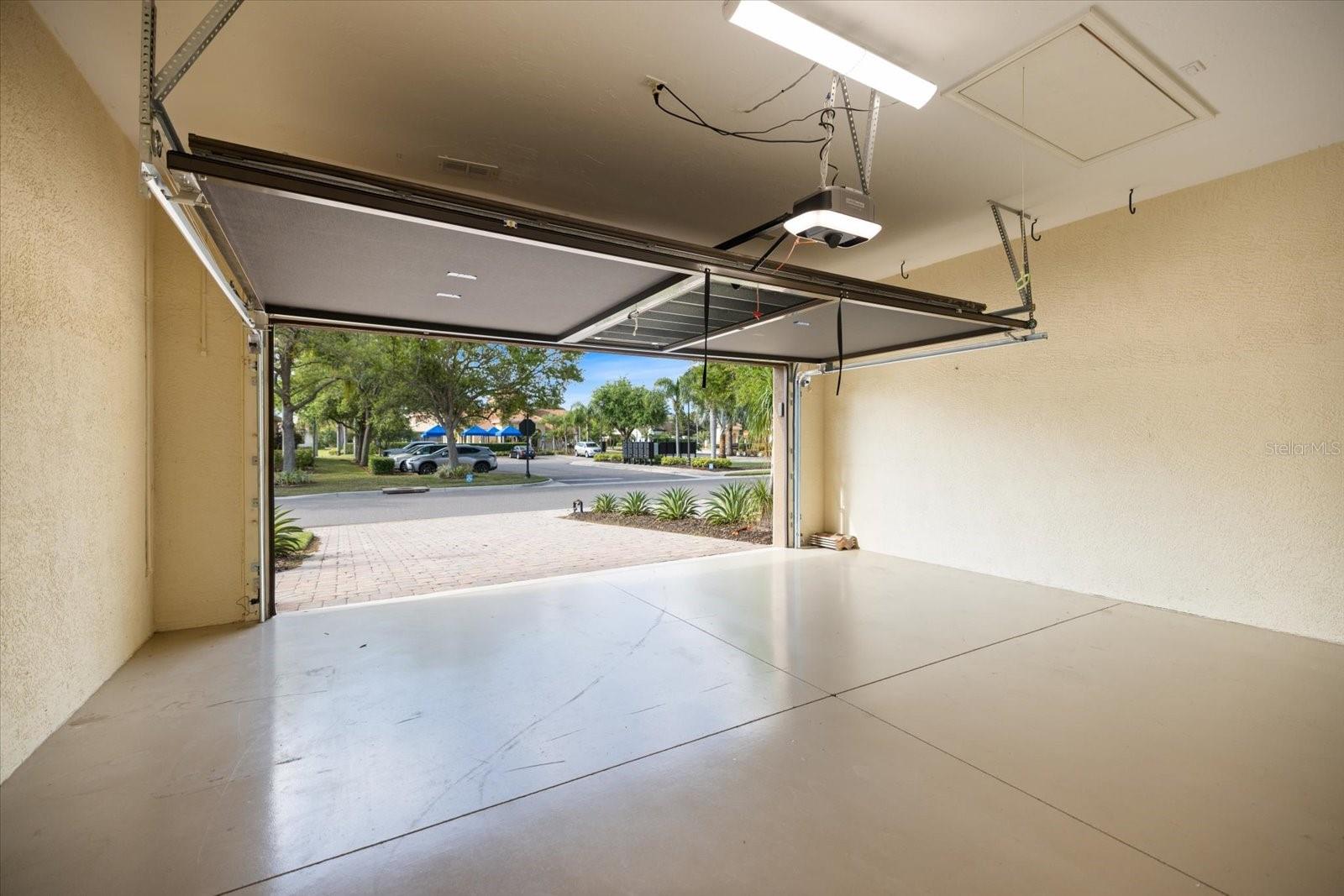 BOUGAINVILLEA PLACE - Residential