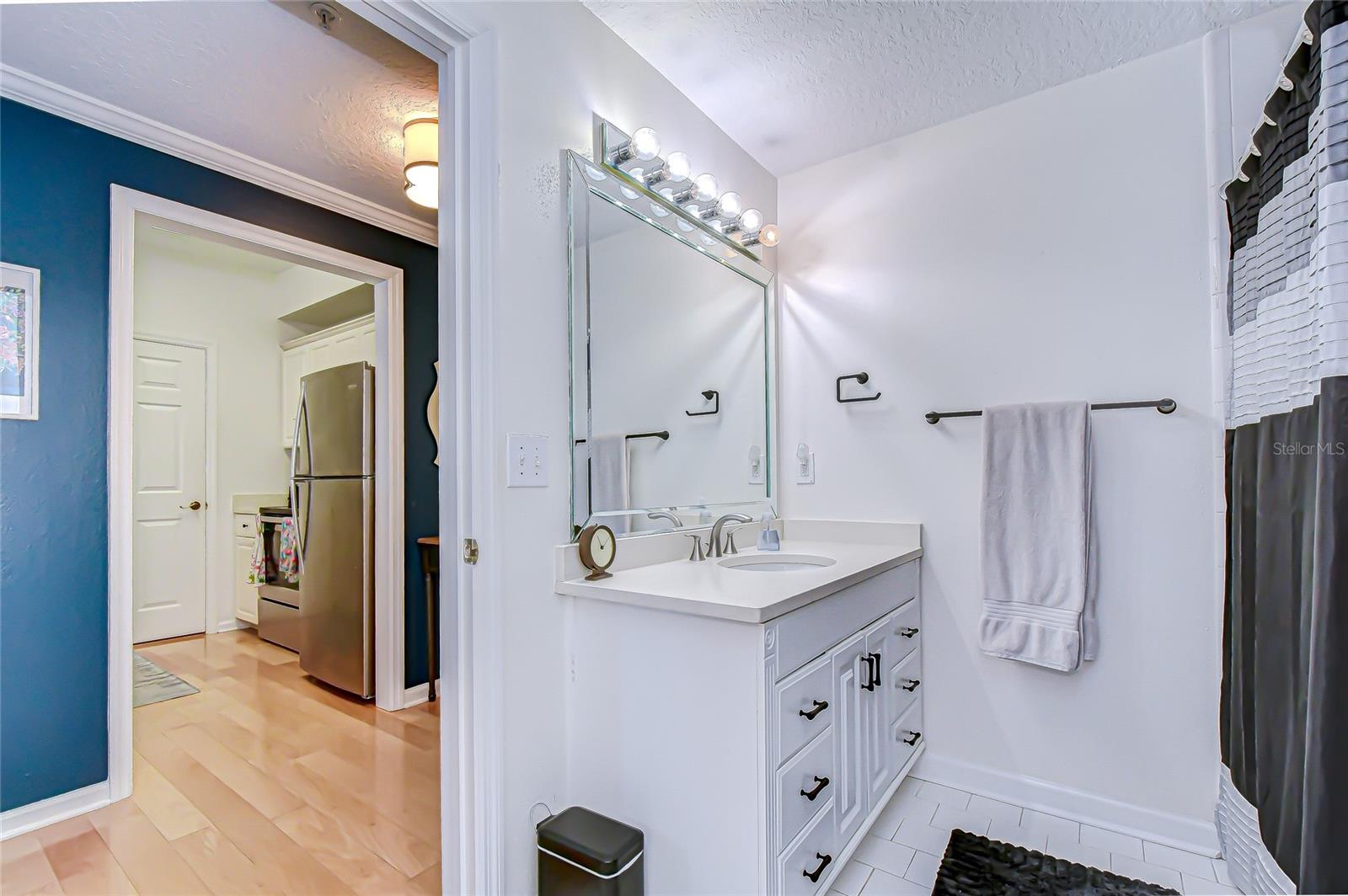 HYDE PARK WALK A CONDO - Residential