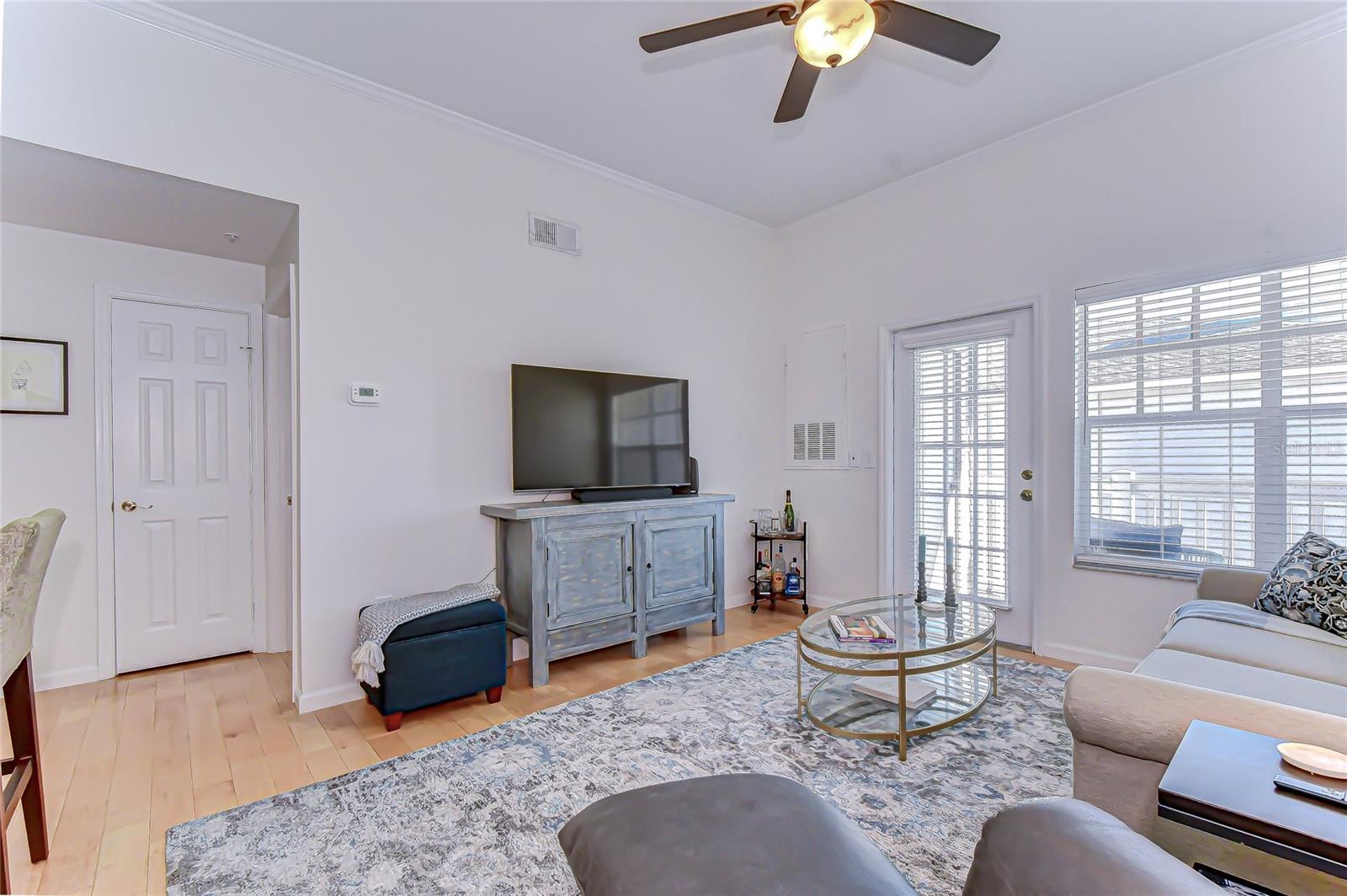 HYDE PARK WALK A CONDO - Residential