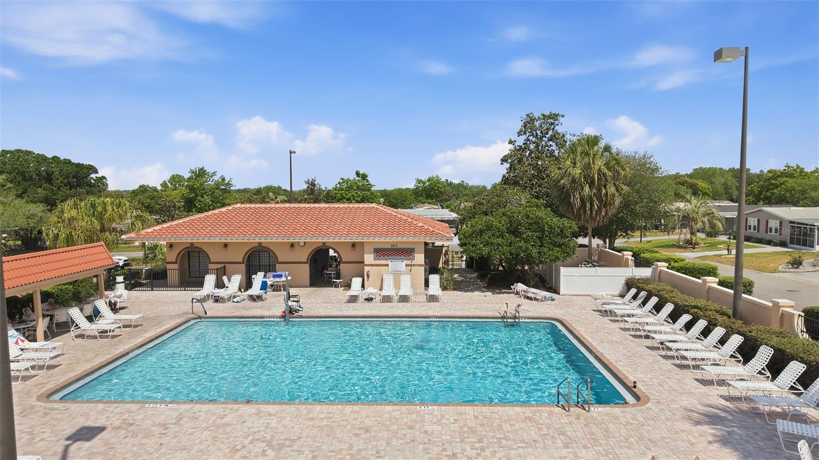 LADY LAKE ORANGE BLOSSOM GARDENS UNIT 12 - Residential