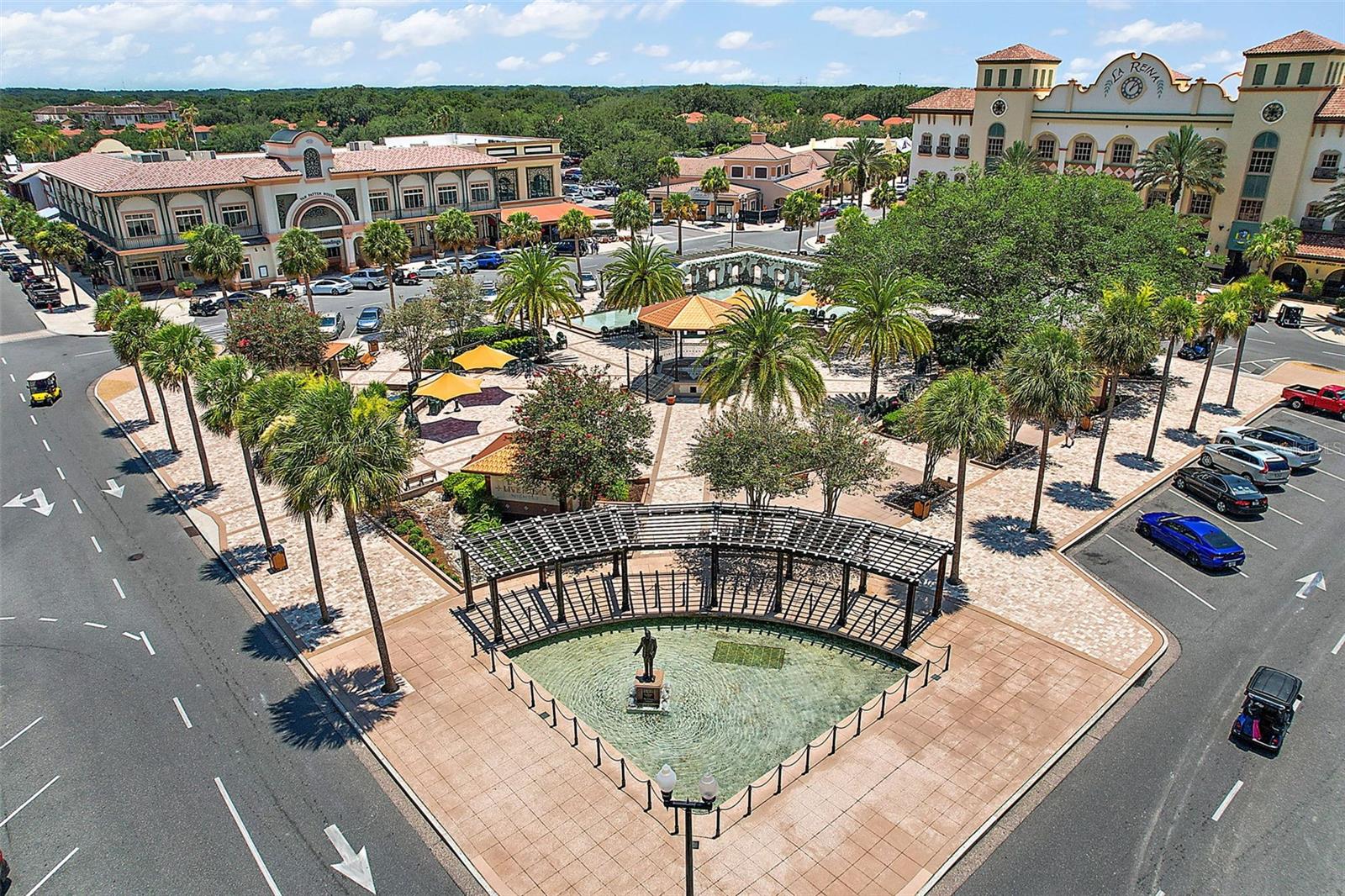 LADY LAKE ORANGE BLOSSOM GARDENS UNIT 12 - Residential