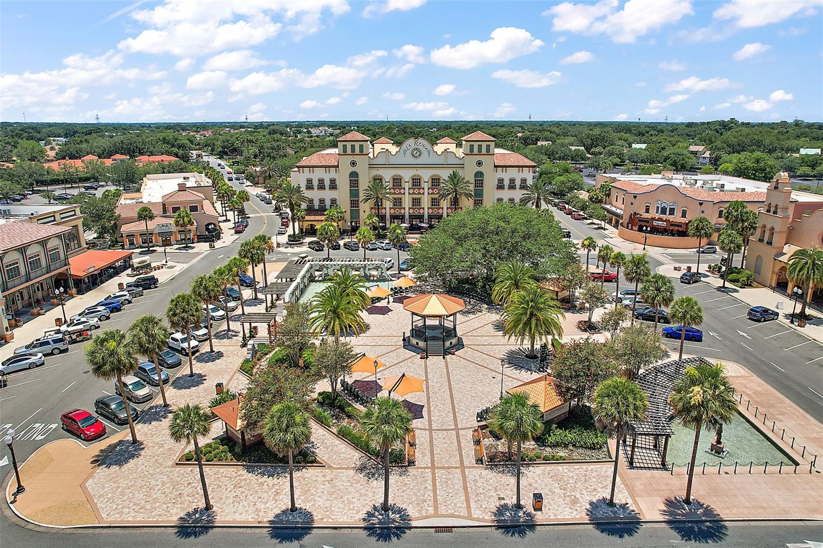 LADY LAKE ORANGE BLOSSOM GARDENS UNIT 12 - Residential