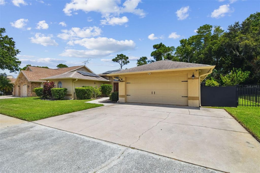 Photo of 6006 Redhawk Dr, New Port Richey, FL 34655 (MLS # TB8412738)
