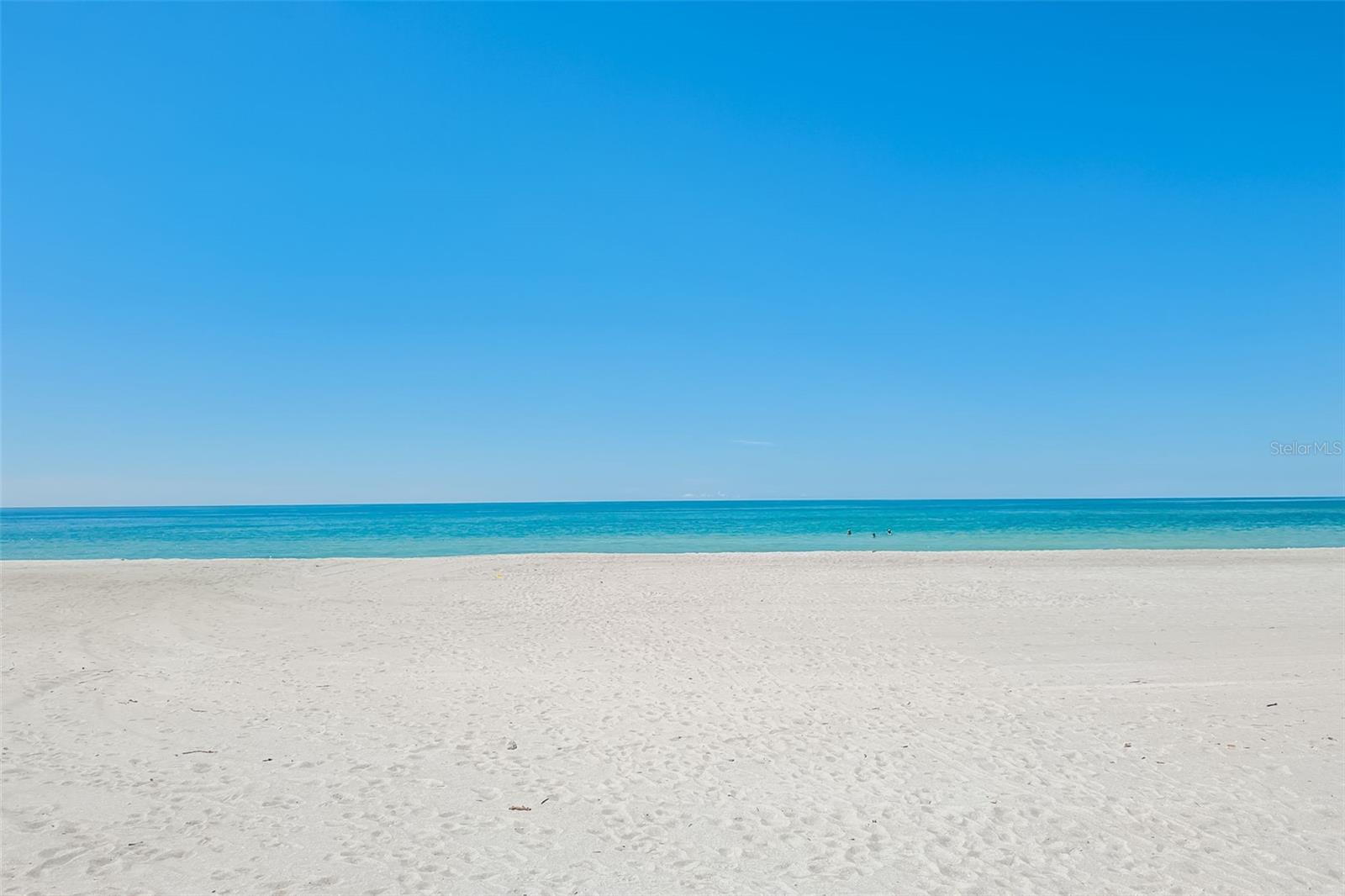 THE DIPLOMAT - Residential