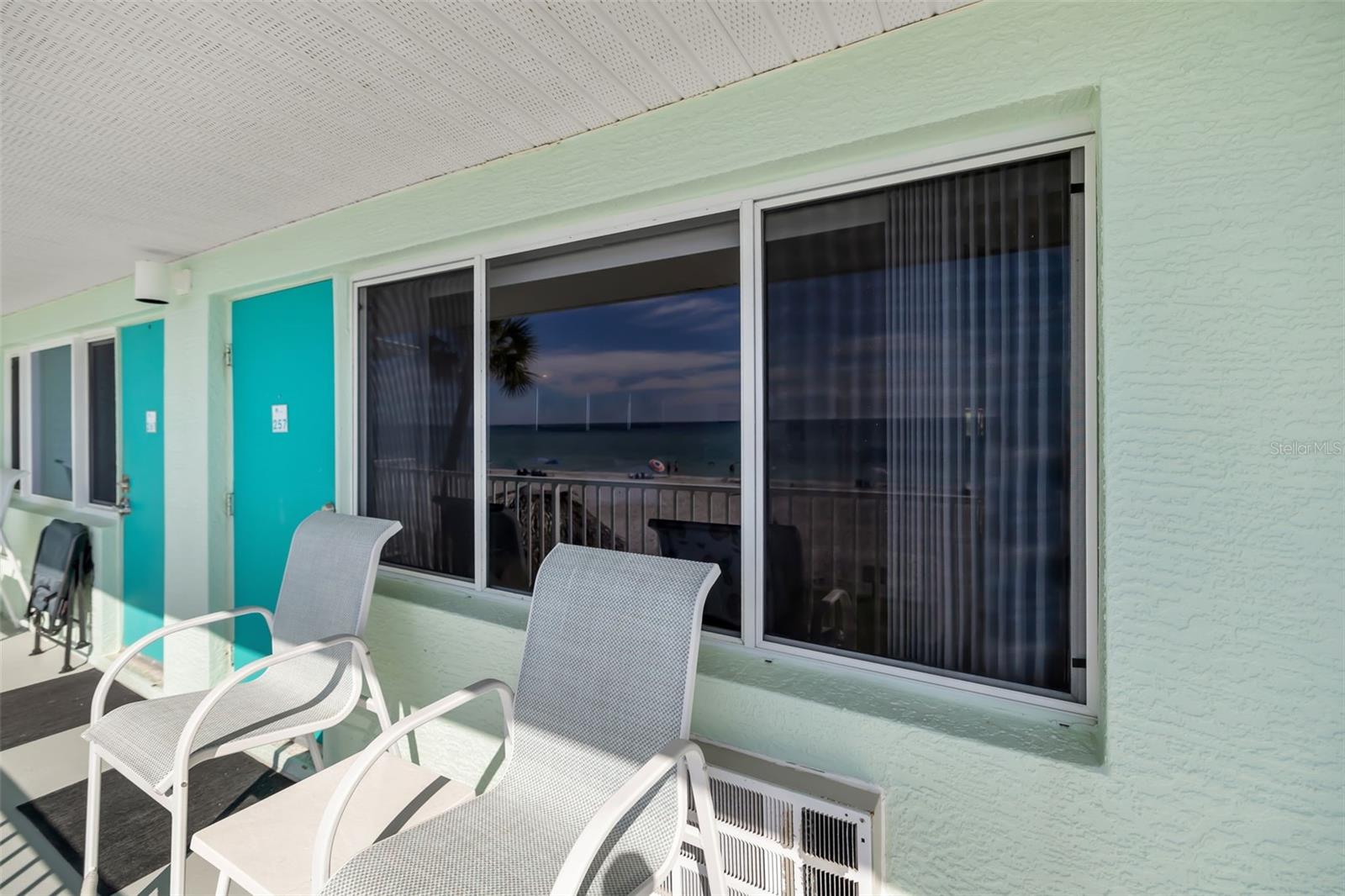 THE DIPLOMAT - Residential