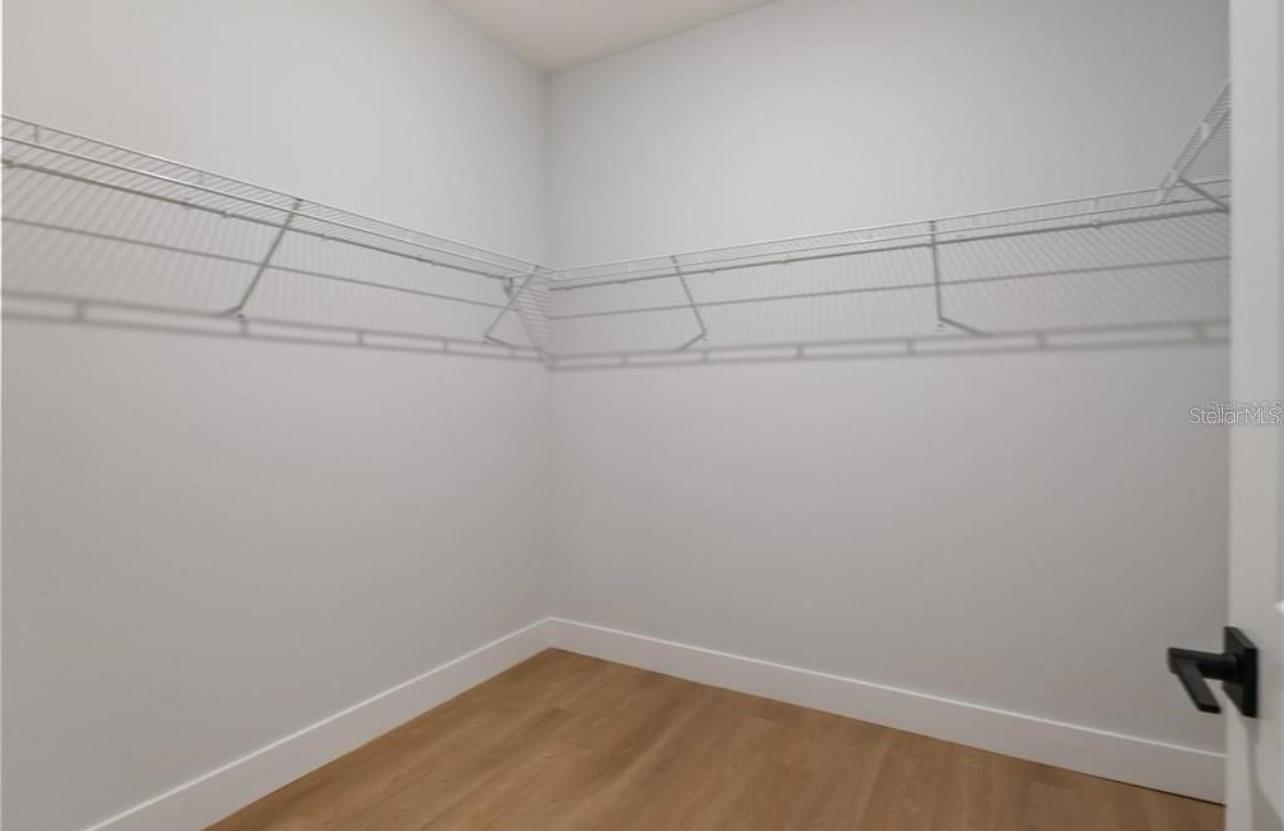 MARION OAKS - Residential