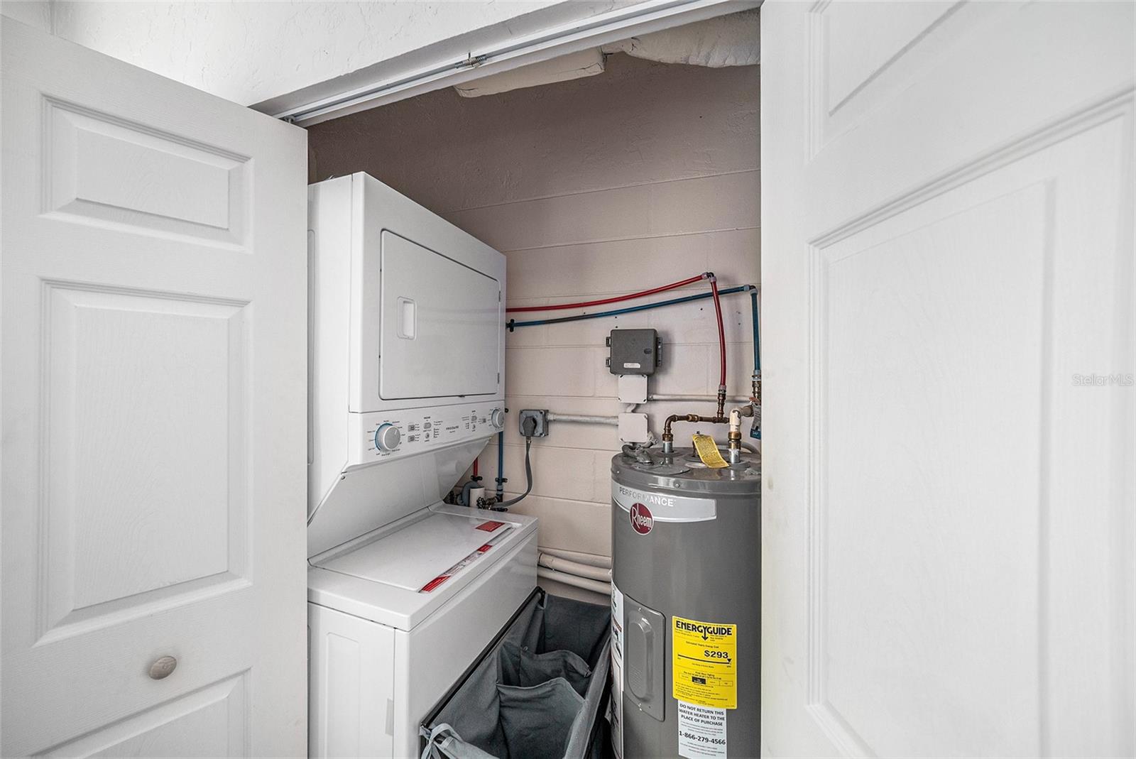 CLEARVIEW OAKS CONDO - Residential