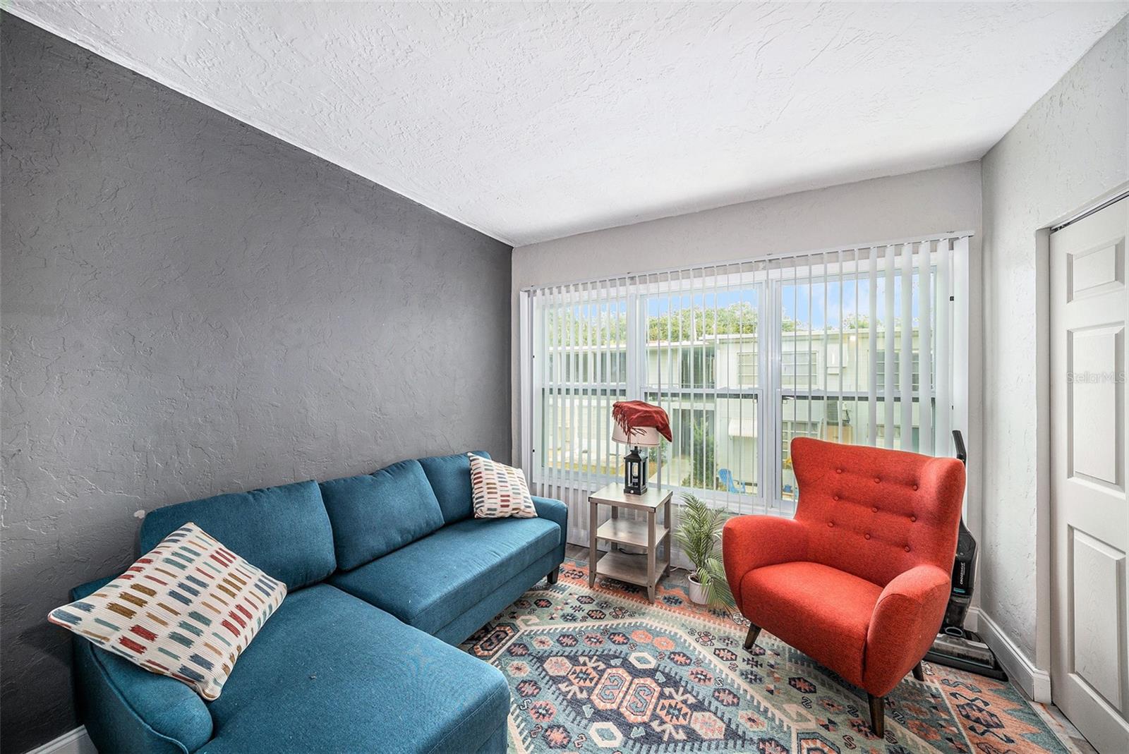 CLEARVIEW OAKS CONDO - Residential