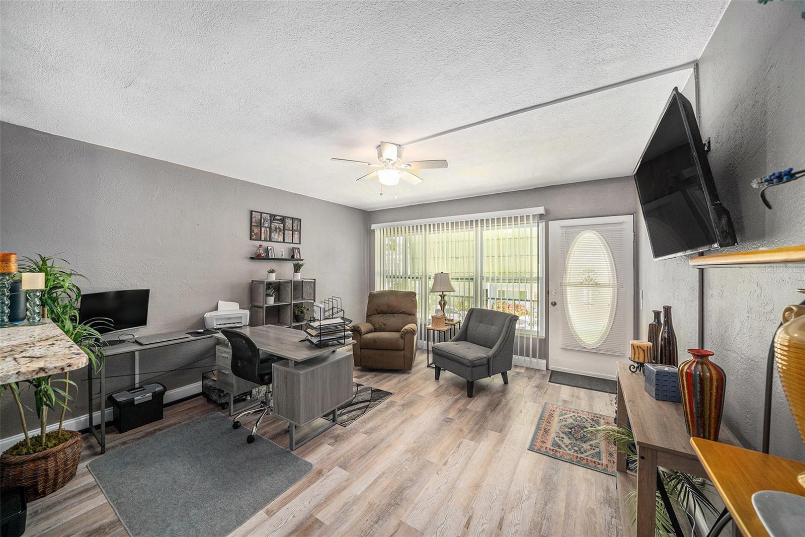 CLEARVIEW OAKS CONDO - Residential