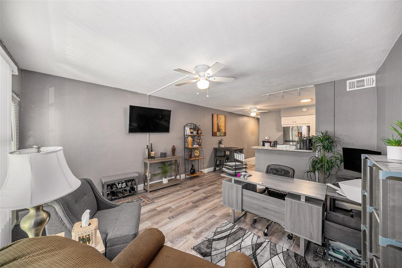 CLEARVIEW OAKS CONDO - Residential