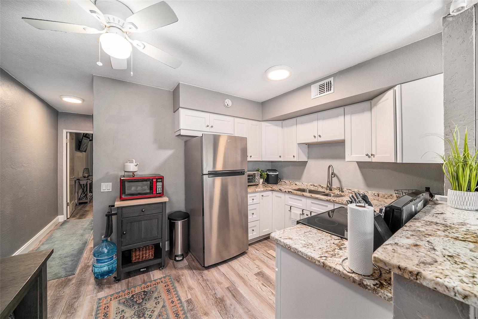 CLEARVIEW OAKS CONDO - Residential