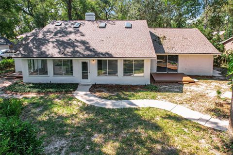 A home in APOPKA