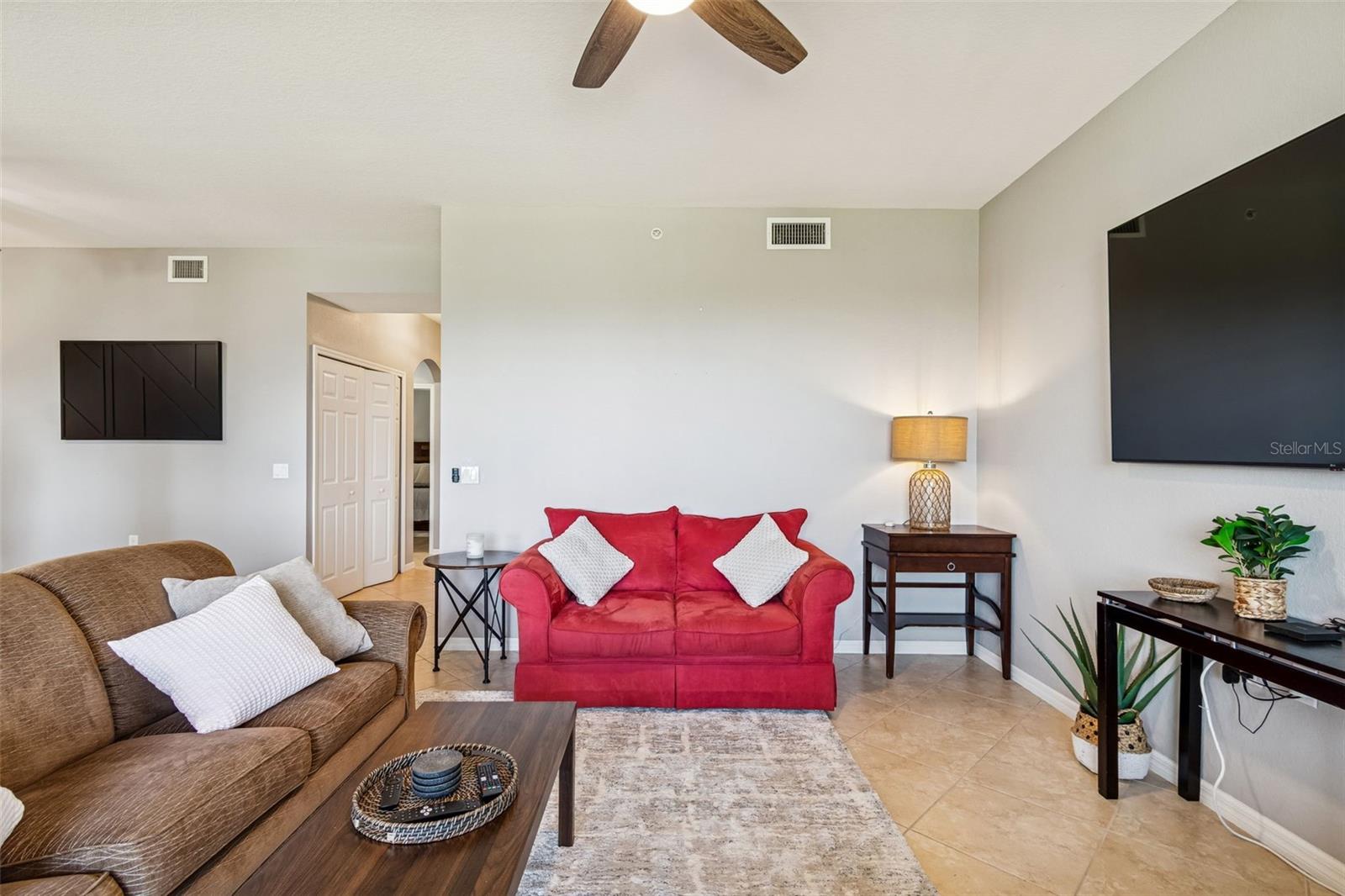 GRAND ESTUARY IV AT RIVER STRAND - Residential