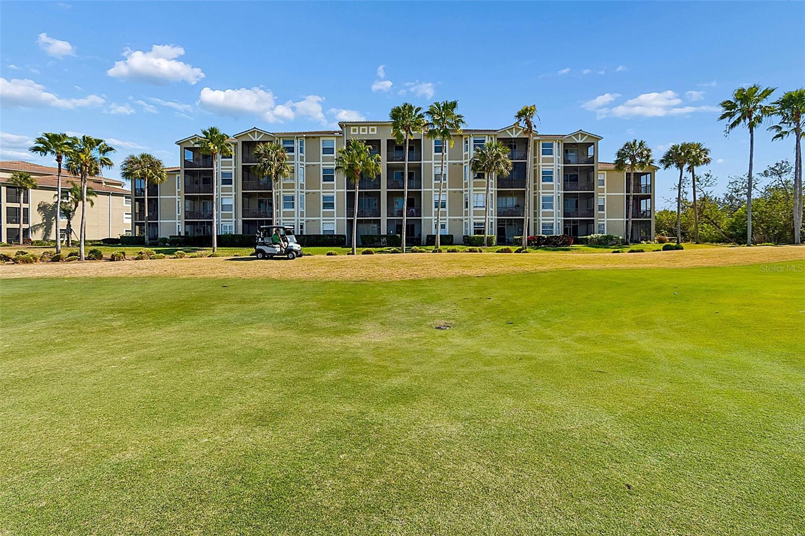 GRAND ESTUARY IV AT RIVER STRAND - Residential